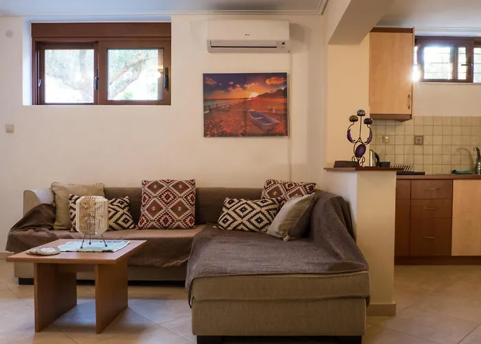 Costa's Garden House Apartman