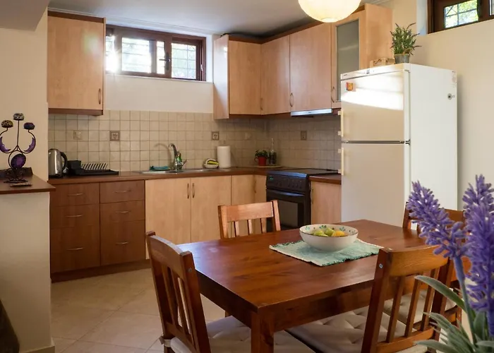 Costa's Garden House Apartman *